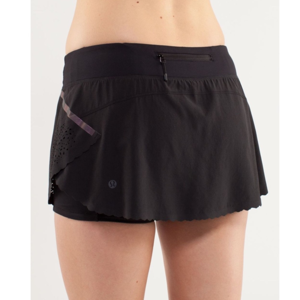 Lululemon Black Skirt Size 6